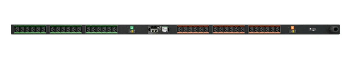 Powerit Rpdu, Monitoreada A Nivel De Unidad (Ec), 30 A, 208 V, 4,9 Kw, Montaje Vertical, (36) Tomas Combinadas C13/C19, Cable De Alimentación De 3 M (10 Pies) Con Conector L6-30P, Negro